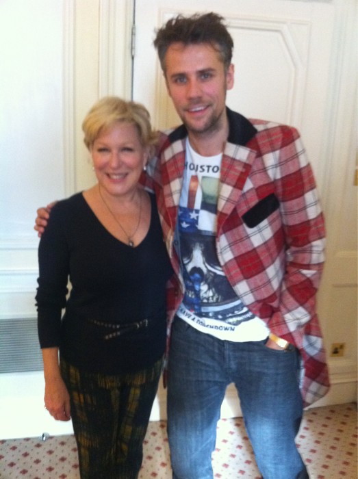 Photo: Bette Midler And Richard Bacon