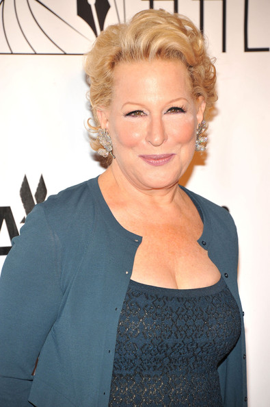 Songwriters Hall Of Fame: Bette Midler ~ "This is an award for tenacity..."