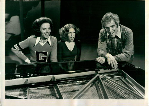 BetteBack: Musical special stars Burt Bacharach, Bette Midler, Peter Ustinov, Stevie Wonder, And Gilbert O' Sullivan ~ February 25, 1973