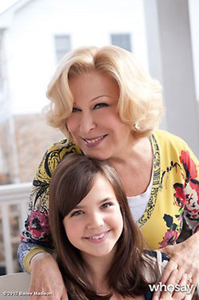 Photo: Bette Midler & Bailee Madison On The Set Of "Parental Guidance"