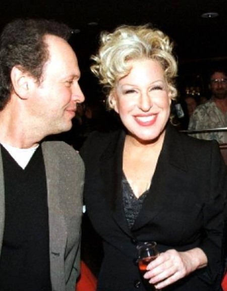 Bette Midler's view on Billy Crystal's new book