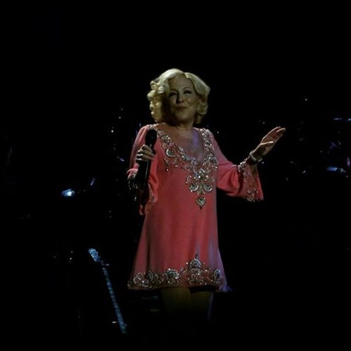 Concert Review: Bette Midler is bigger than any song. She is the full show! (Leeds)