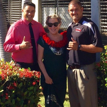 Bette Midler visits Radford High in Hawaii 