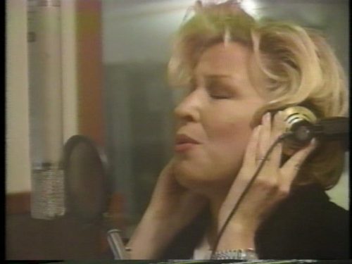 BetteBack July 16, 1995: The Two Sides Of Bette Midler - Bette Of Roses