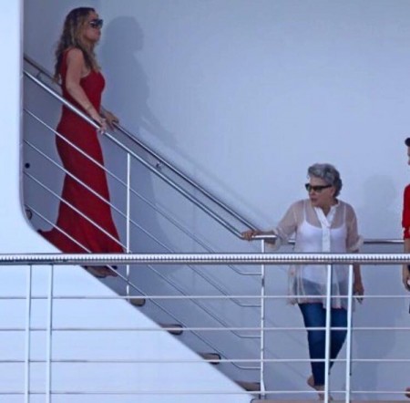 Bette And Martin Meet Up With Mariah Carey In Capri On July 4th
