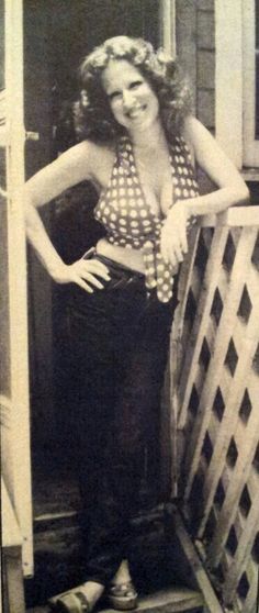 BetteBack August 27, 1973: Superstar Midler - Larger Than Life