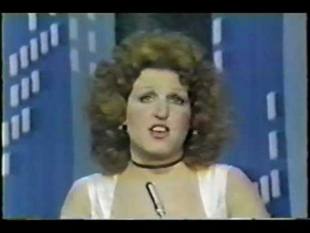 BetteBack May 9, 1974: What lady was the hit of the Tony Awards Telecast?