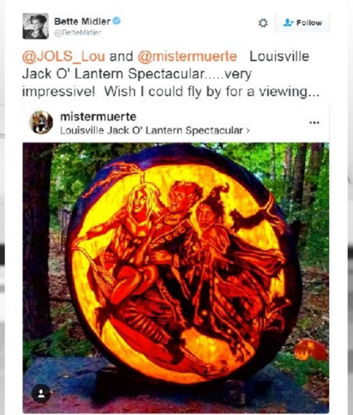 Bette Midler makes Twitter post about pumpkin featured at Jack-O-Lantern