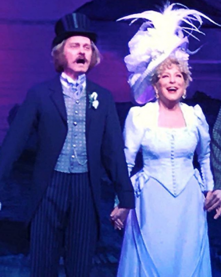 Review: Bette Midler basks in blissful “Hello, Dolly!” revival
