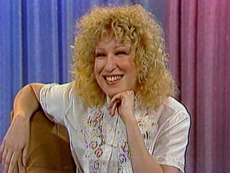 Video: BETTE MIDLER ON THE DOWNSIDE OF STARDOM - The Mike Walsh Show 1980