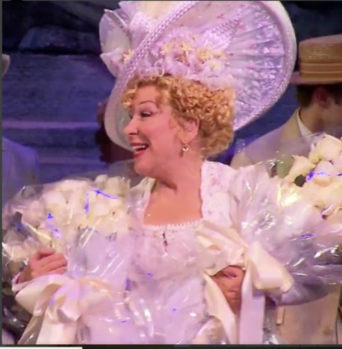 Broadway's 'Hello, Dolly!' Closes With Broken Records, Trickling Profits