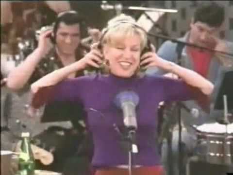 Video: Bette Midler - Color Of Roses (Different Versions) From Bette! The TV Series