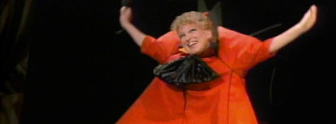 Pink Cadillac/Cadillac Walk - Bette Midler (Live - DeTour - Texas - 1983)