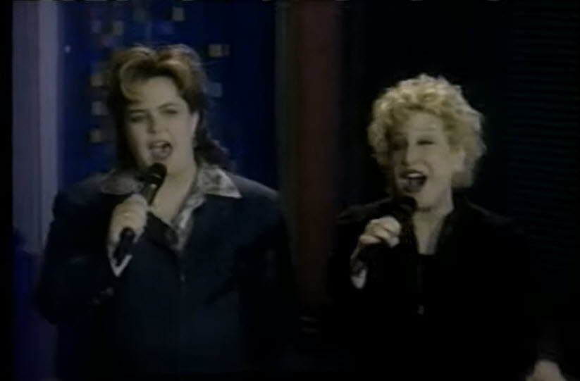 ROSIE & Bette sing Twisted