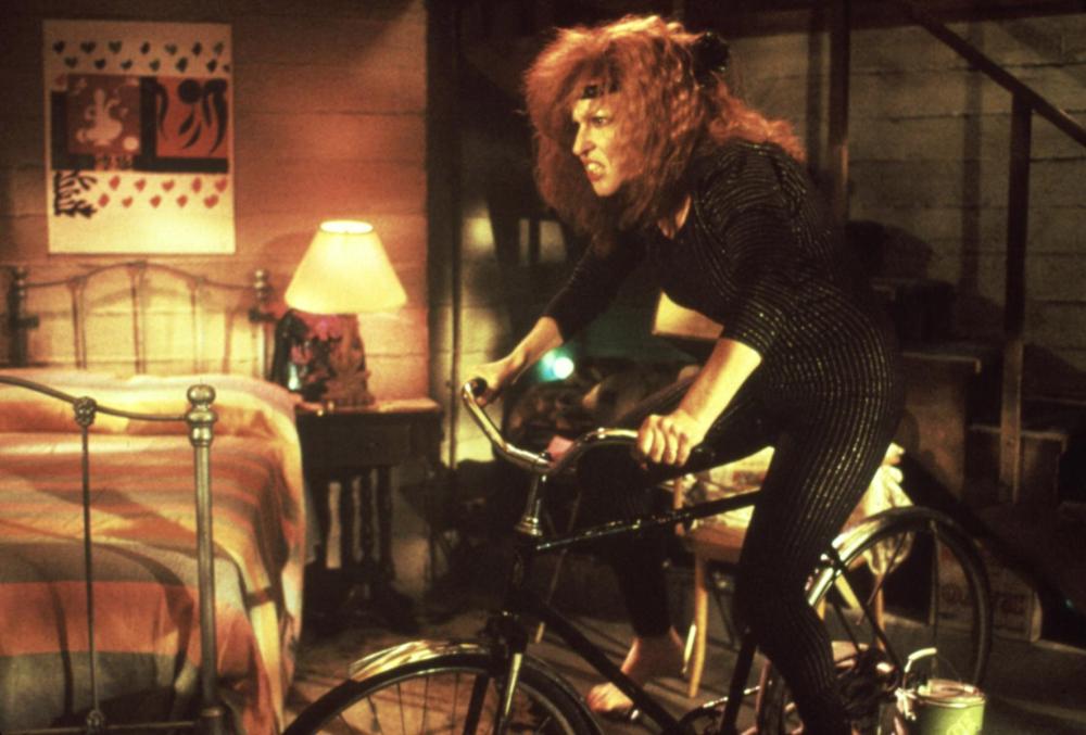  Bette Midler - Ruthless People