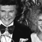 1980's Manager's Association Presents Midler With Entertainer Of The Year Award (Video)