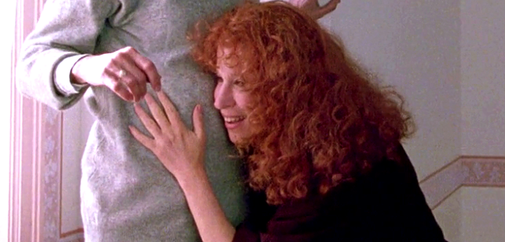 The Sad Lullabies: Bette Midler in Beaches