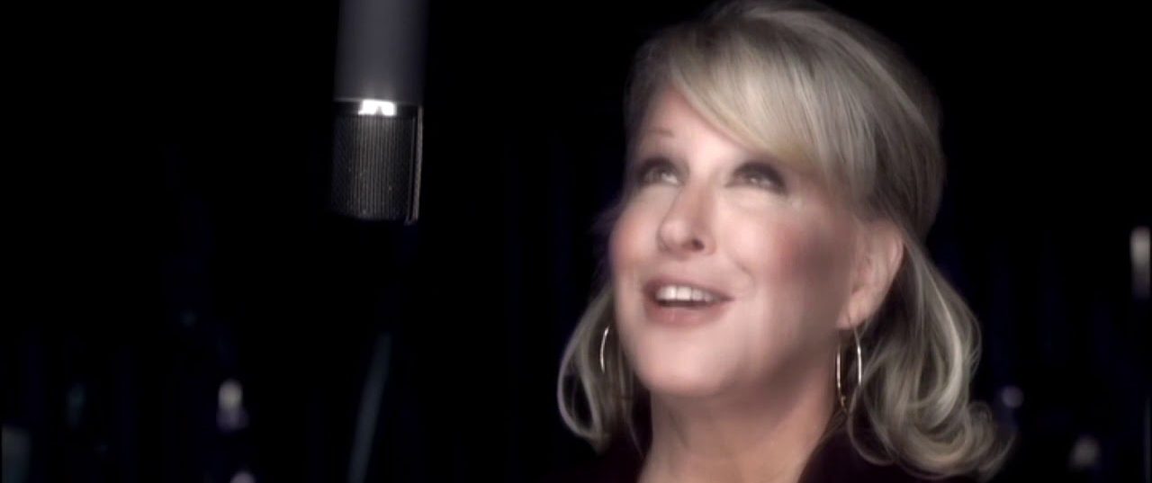 Bette Midler’s rendition of “Is That All There Is?” covers the classic song by Peggy Lee. Midler’s version is part of her album “Bette Midler Sings the Peggy Lee Songbook,” released in 2005.