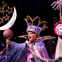 19892275_web1_bette_midler_sings