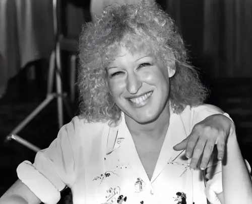 Bette Midler 1981